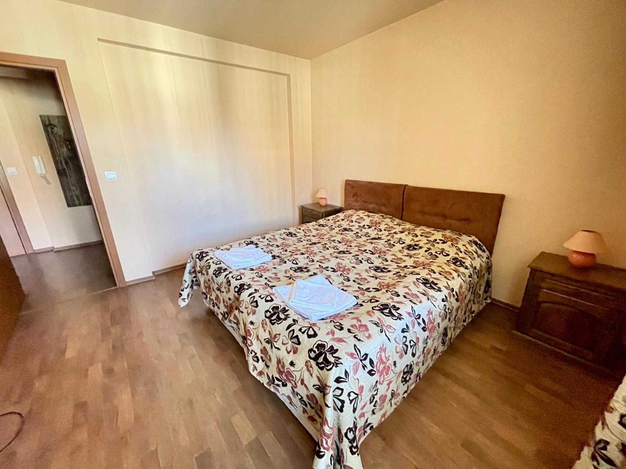 Private Apartments Next To Bellevue Residence Банско Екстериор снимка